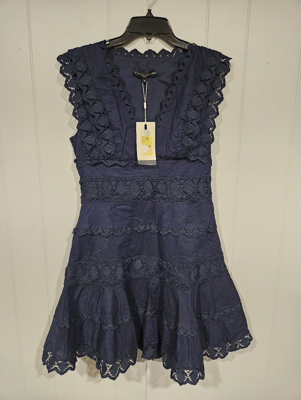 Endless Rose Medium Plunging Neck Lace Trim Mini Dress Navy Blue Linen Blend NWT